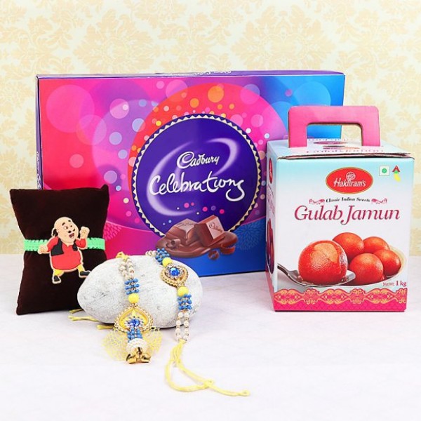 Gleeful Family Rakhi Hamper Gleeful Family Rakhi Hamper